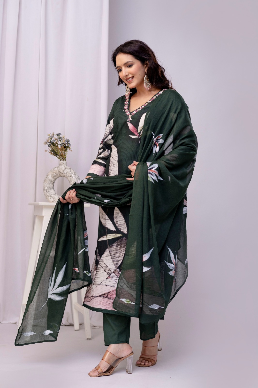 Agoka Kurti and pant duptta set